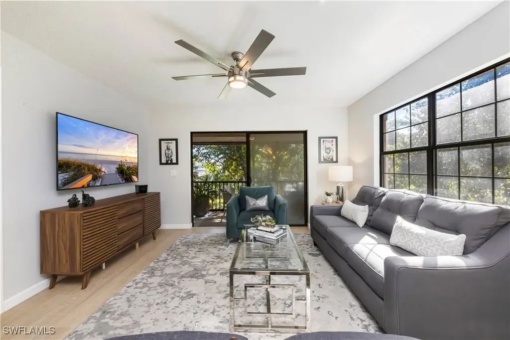 5238 Treetops Drive Naples FL 34113