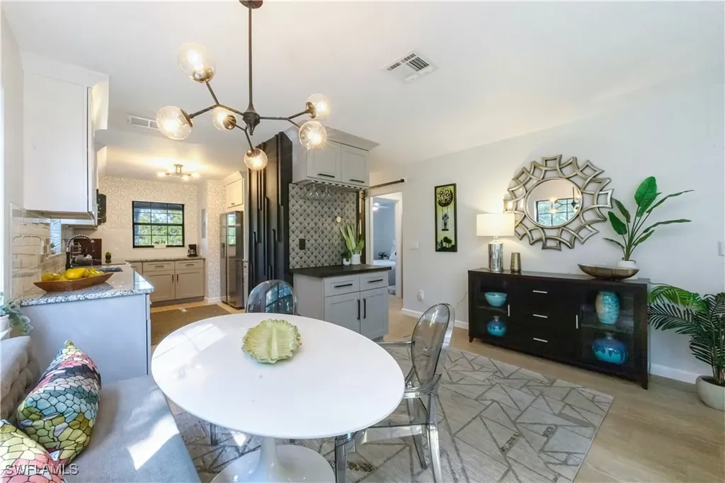 5238 Treetops Drive Naples FL 34113
