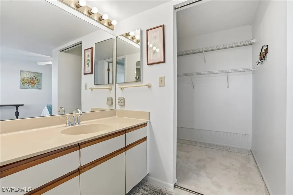 300 Stevens Landing Drive Marco Island FL 34145