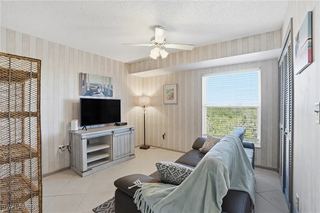 300 Stevens Landing Drive Marco Island FL 34145