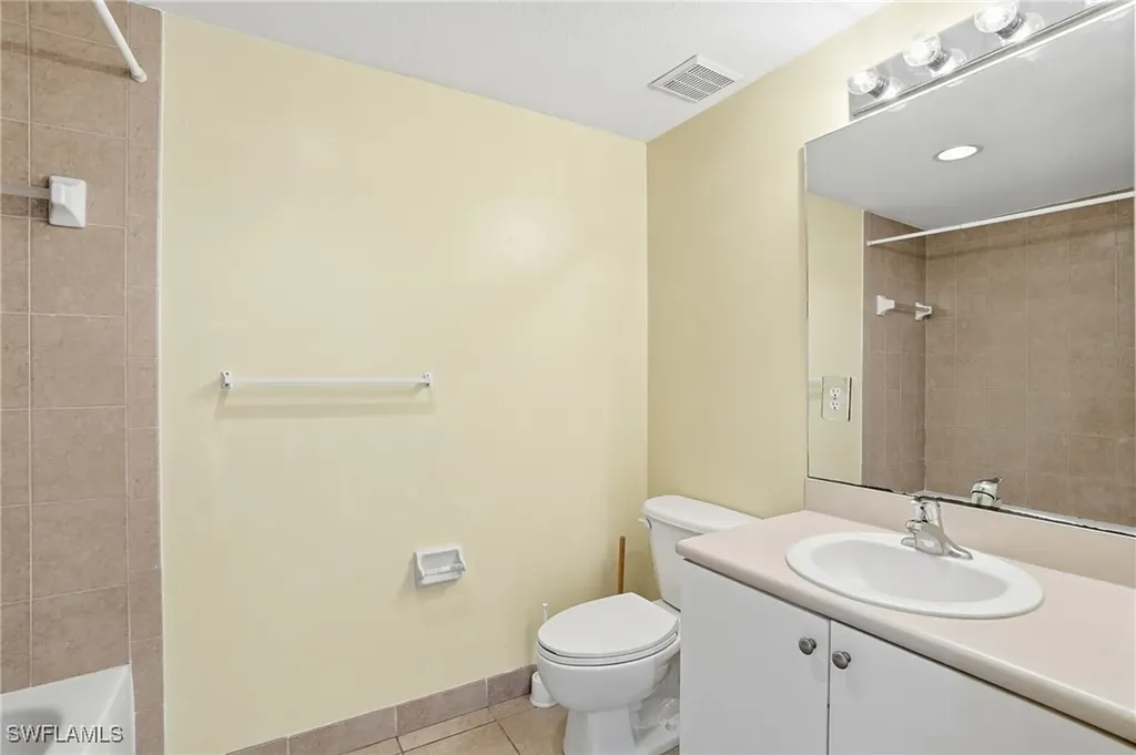 8313 Bernwood Cove Loop Fort Myers FL 33966