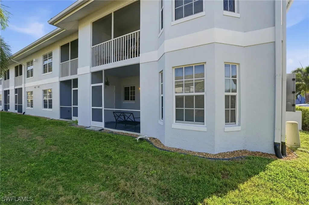 8313 Bernwood Cove Loop Fort Myers FL 33966