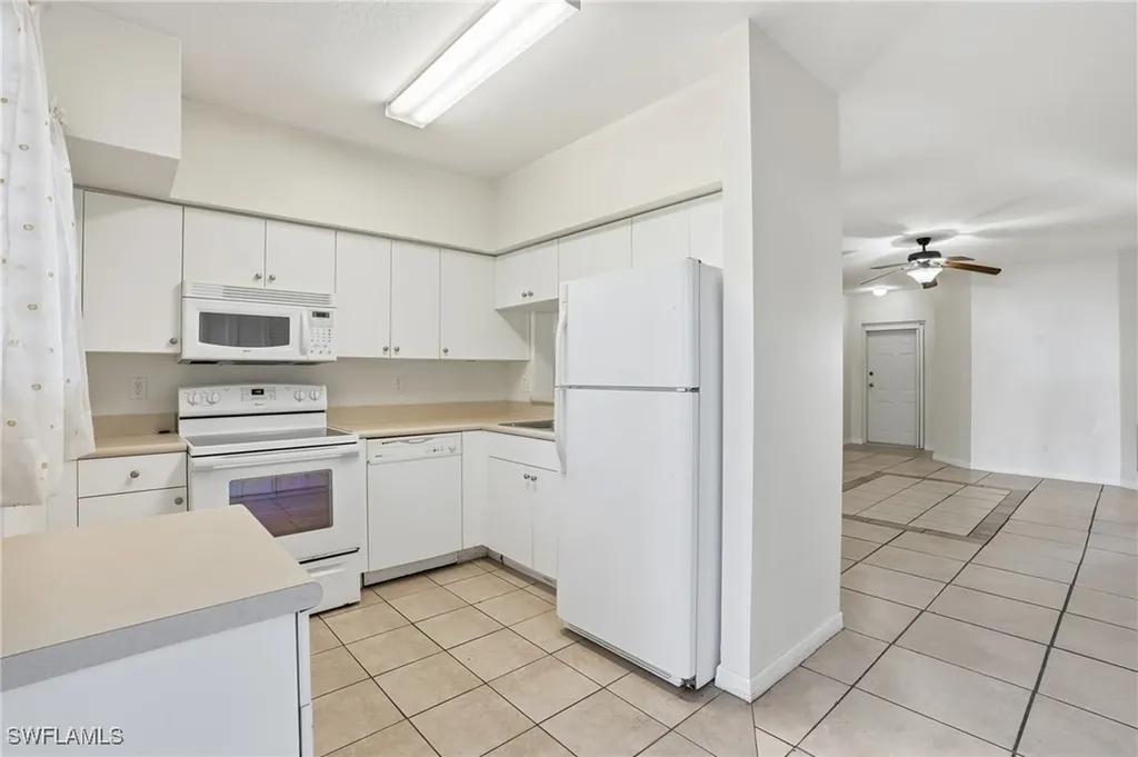 8313 Bernwood Cove Loop Fort Myers FL 33966