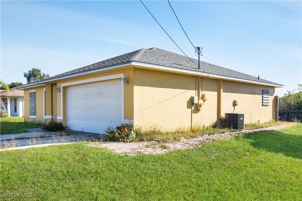 210 Mossrosse Street Fort Myers FL 33913