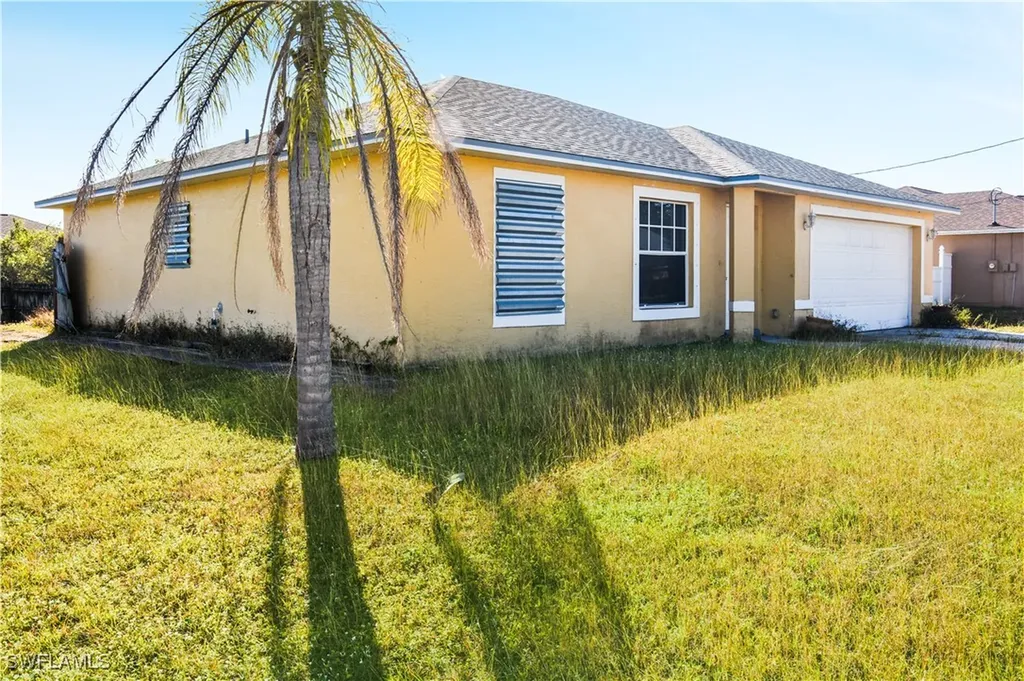 210 Mossrosse Street Fort Myers FL 33913