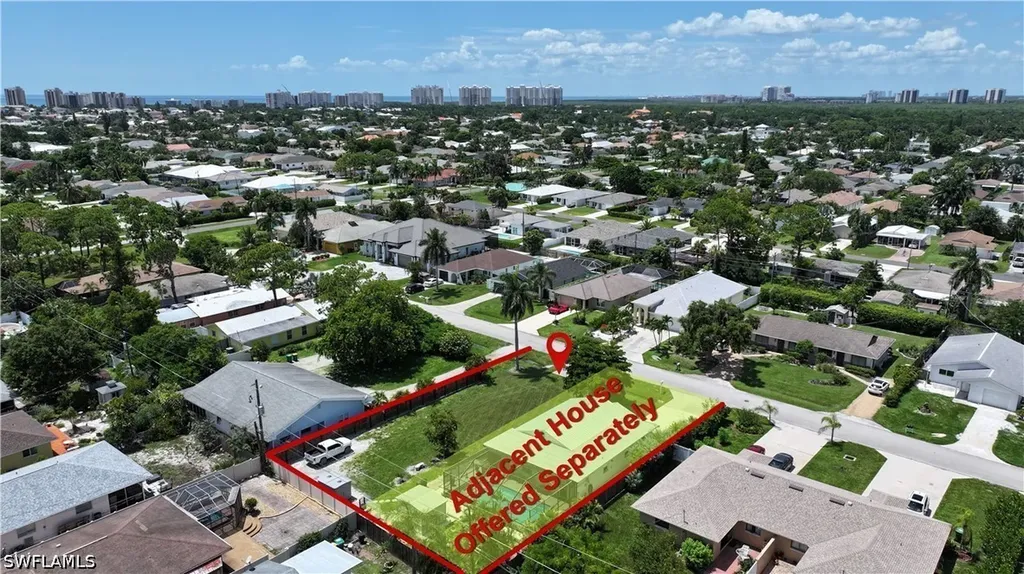 732 104th Avenue N Naples FL 34108