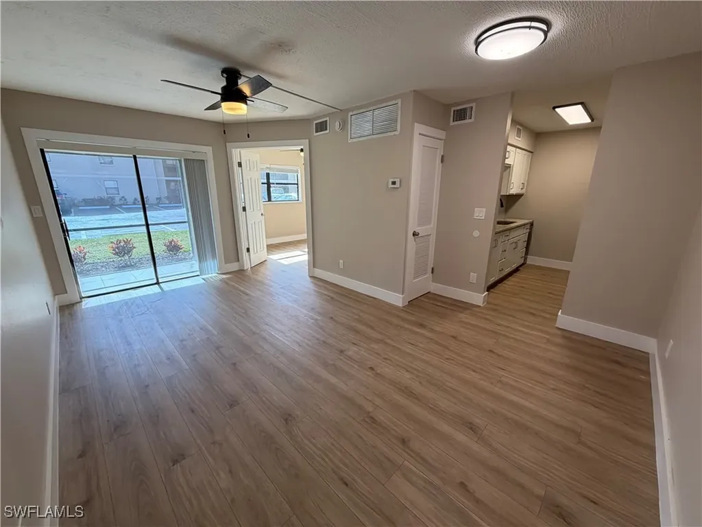 5315 Summerlin Road Fort Myers FL 33919