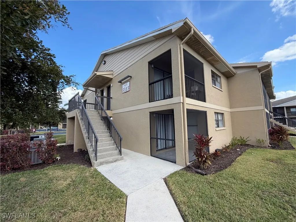 5315 Summerlin Road Fort Myers FL 33919