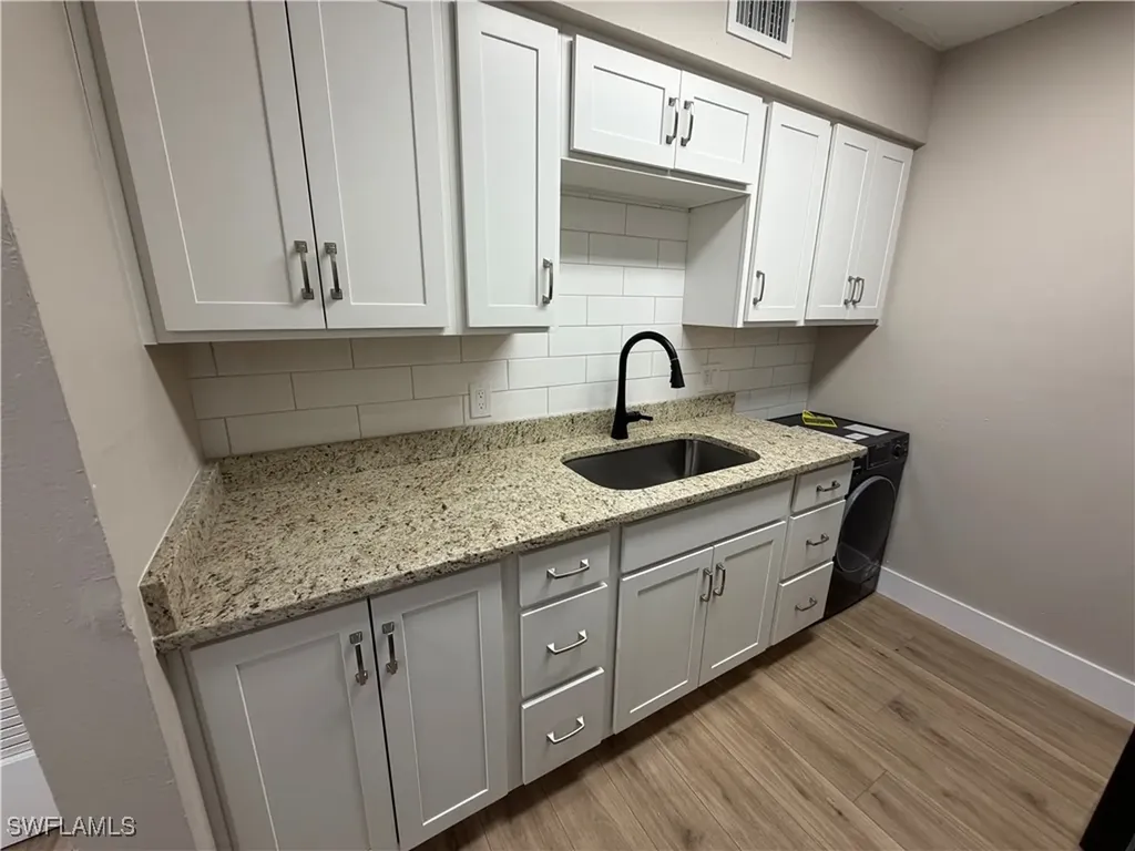 5315 Summerlin Road Fort Myers FL 33919