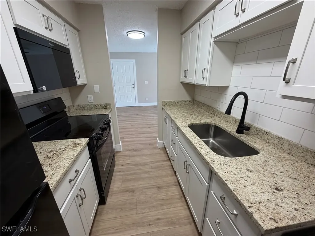 5315 Summerlin Road Fort Myers FL 33919