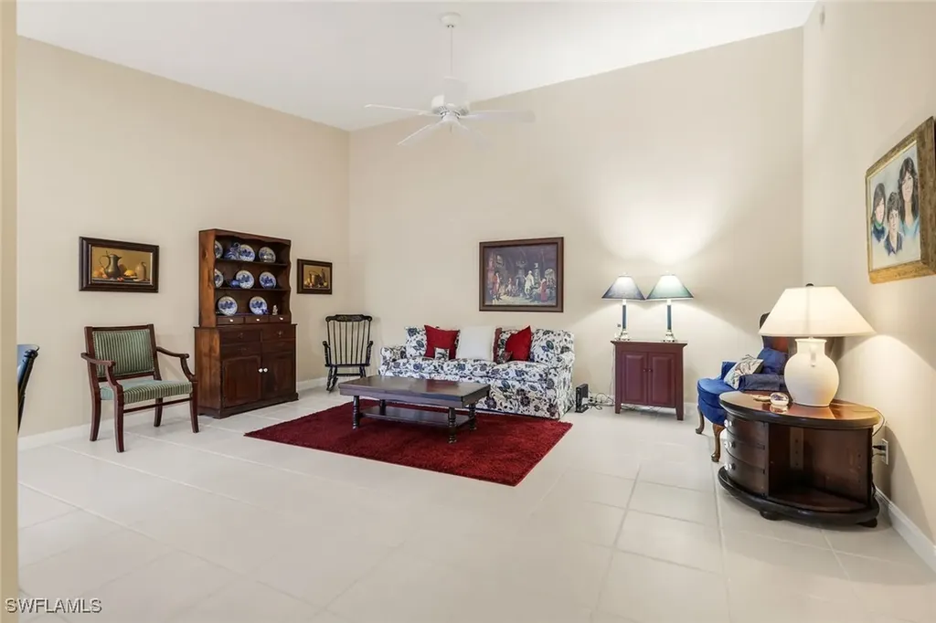 3333 Cayman Lane Naples FL 34119