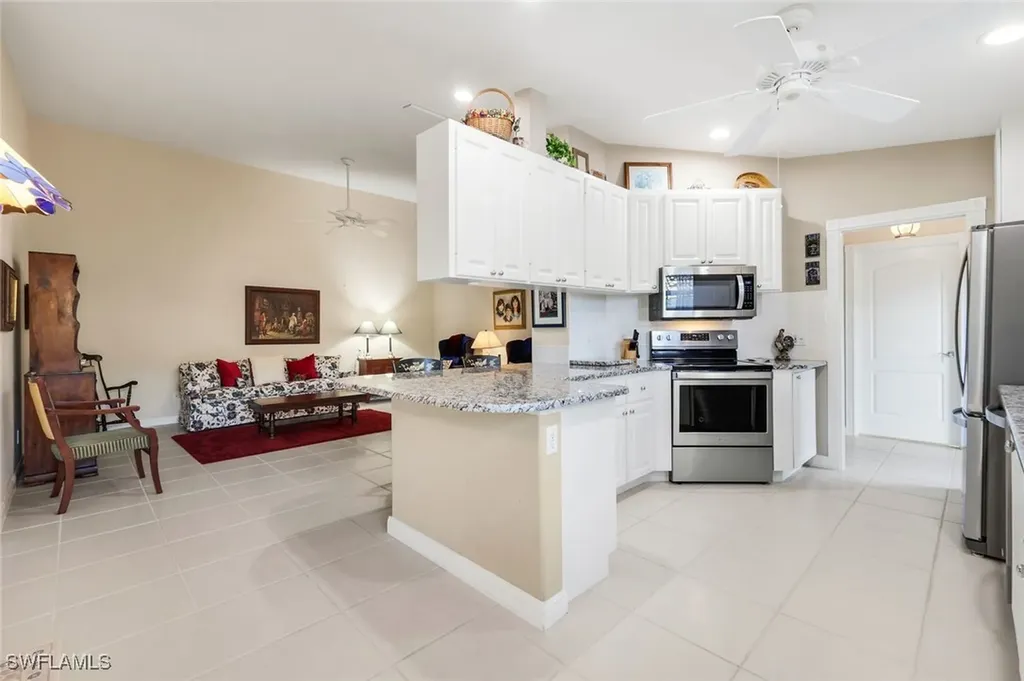 3333 Cayman Lane Naples FL 34119