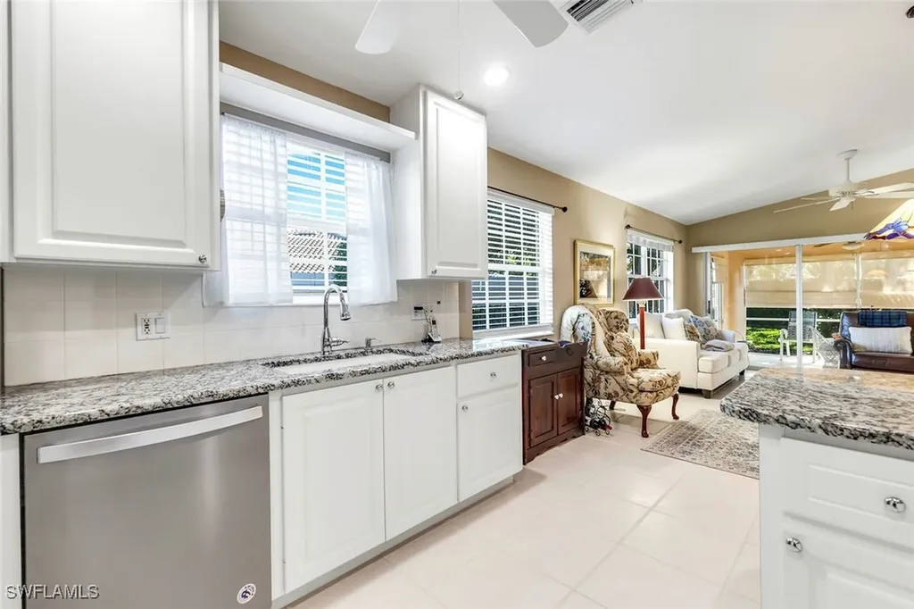 3333 Cayman Lane Naples FL 34119