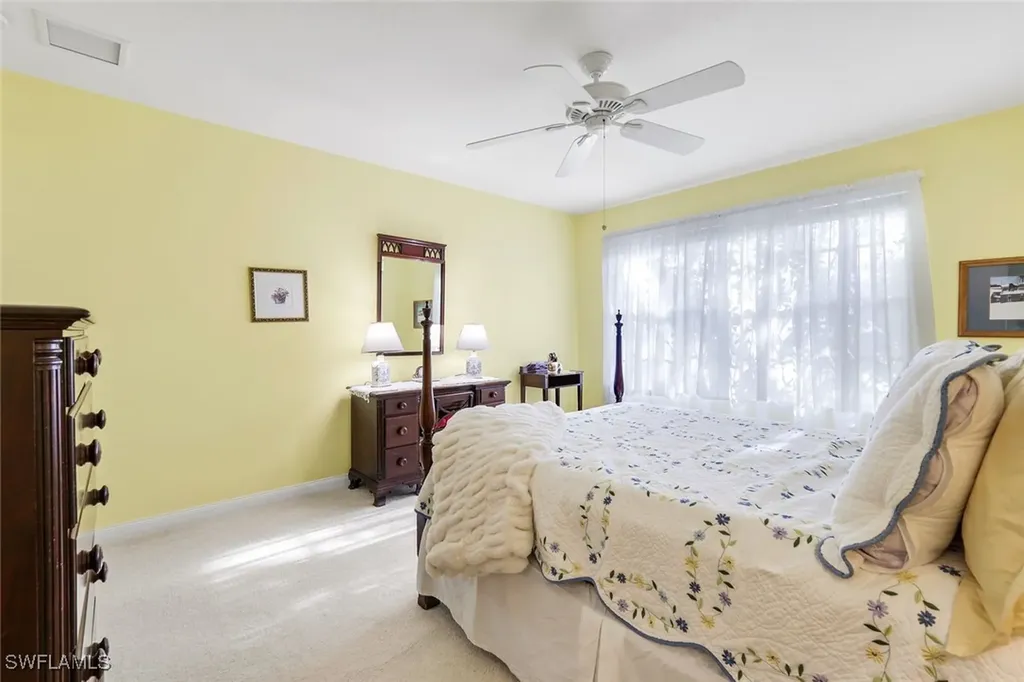 3333 Cayman Lane Naples FL 34119
