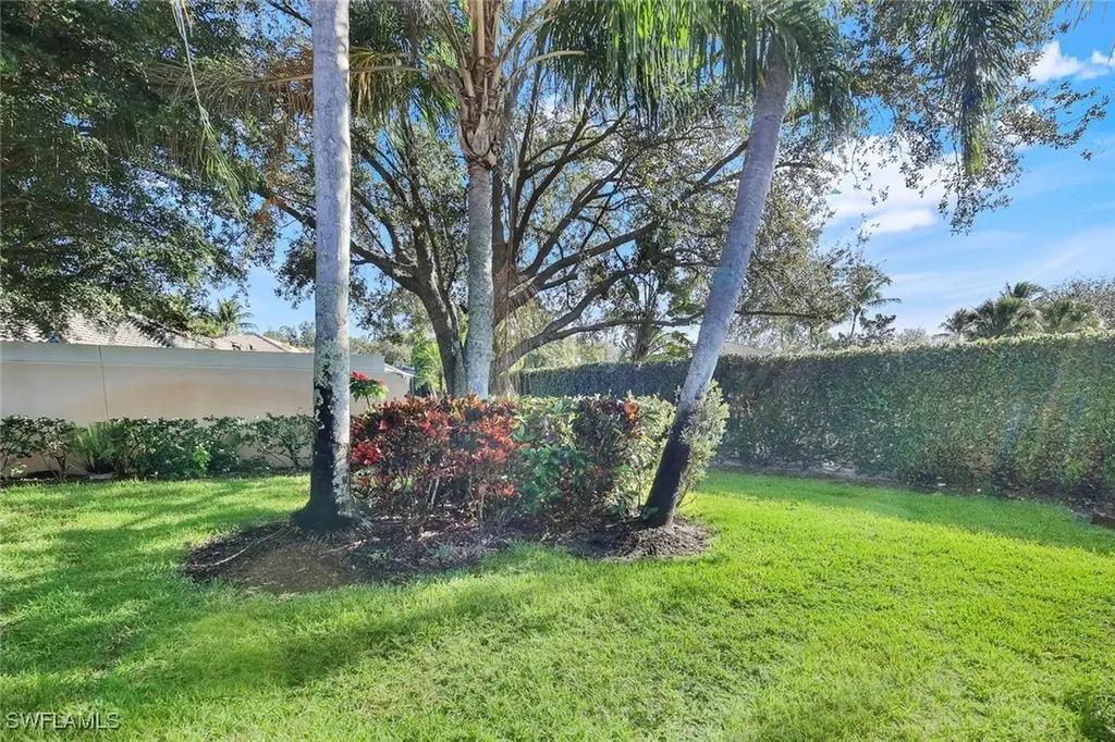 3333 Cayman Lane Naples FL 34119