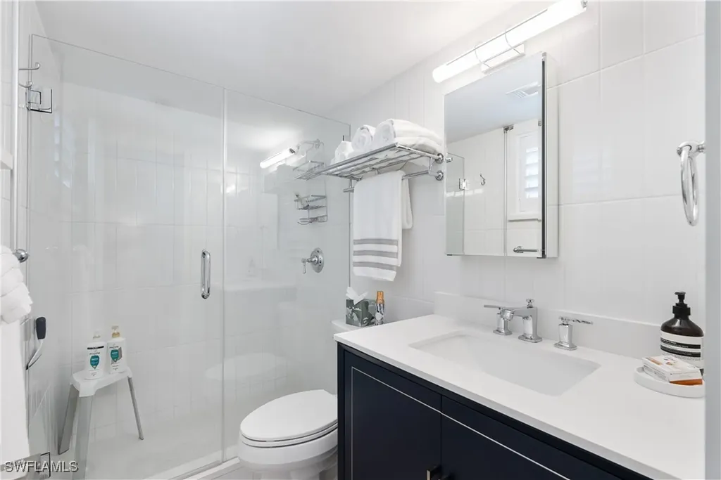 975 9th Avenue S Naples FL 34102