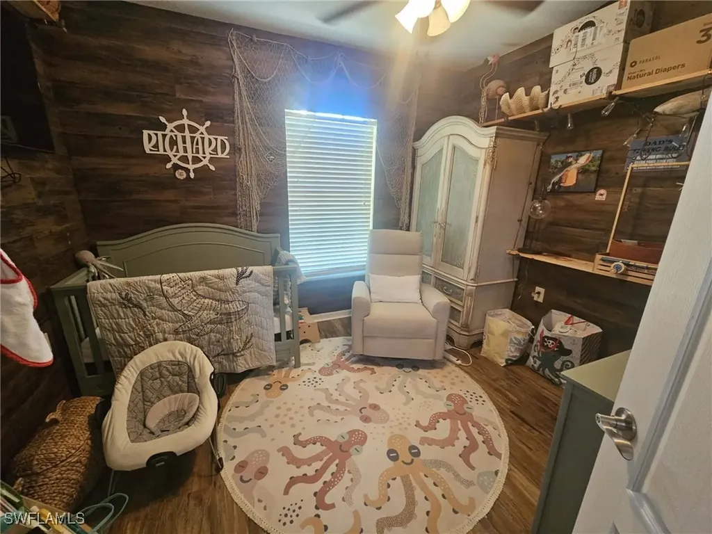 266 Newport Drive Naples FL 34114