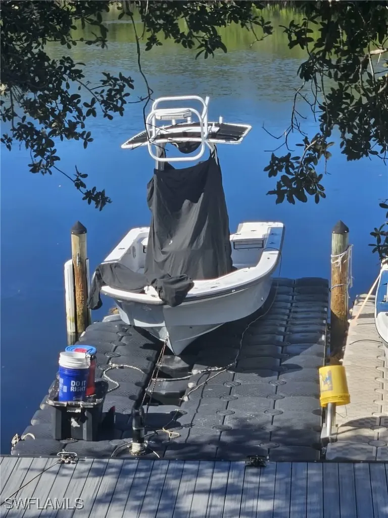 266 Newport Drive Naples FL 34114