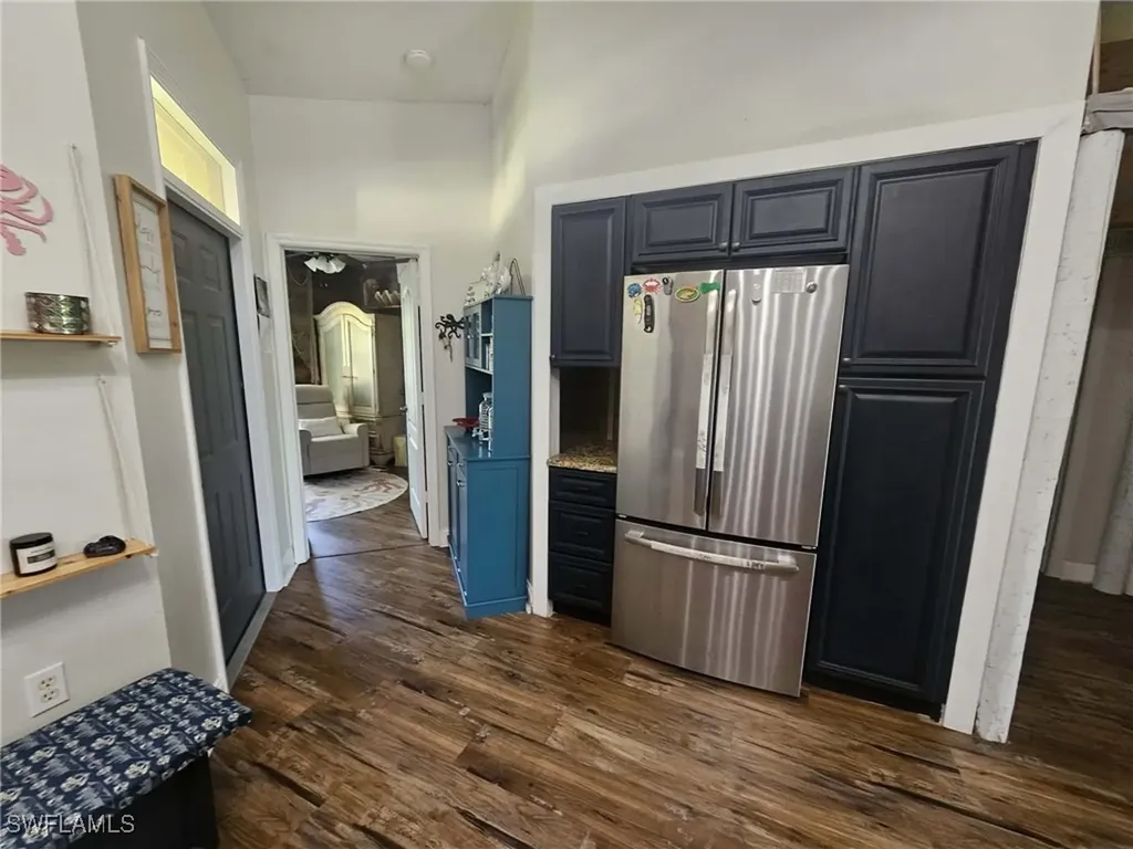 266 Newport Drive Naples FL 34114