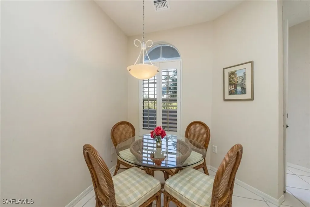 1610 Clermont Drive Naples FL 34109