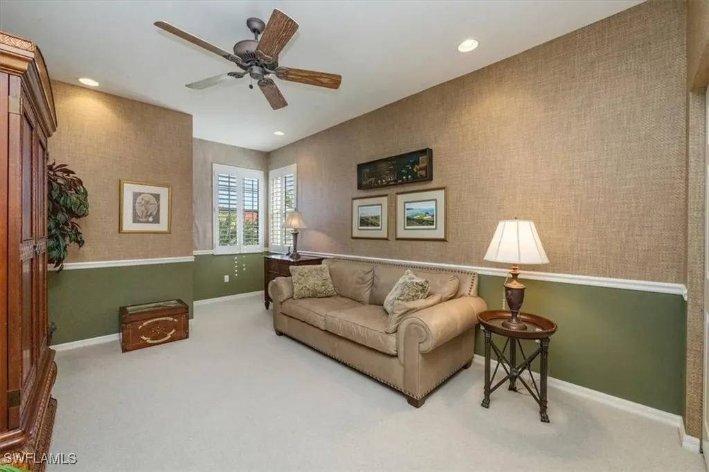 1610 Clermont Drive Naples FL 34109