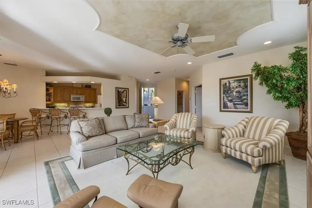 1610 Clermont Drive Naples FL 34109