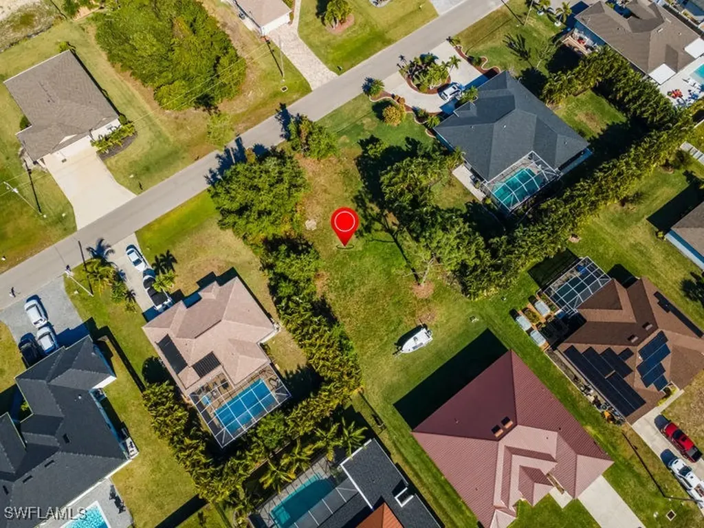 2716 SW 4th Lane Cape Coral FL 33991