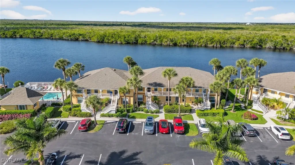 1165 Mainsail Drive Naples FL 34114