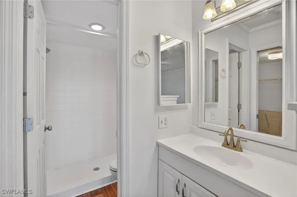 1165 Mainsail Drive Naples FL 34114