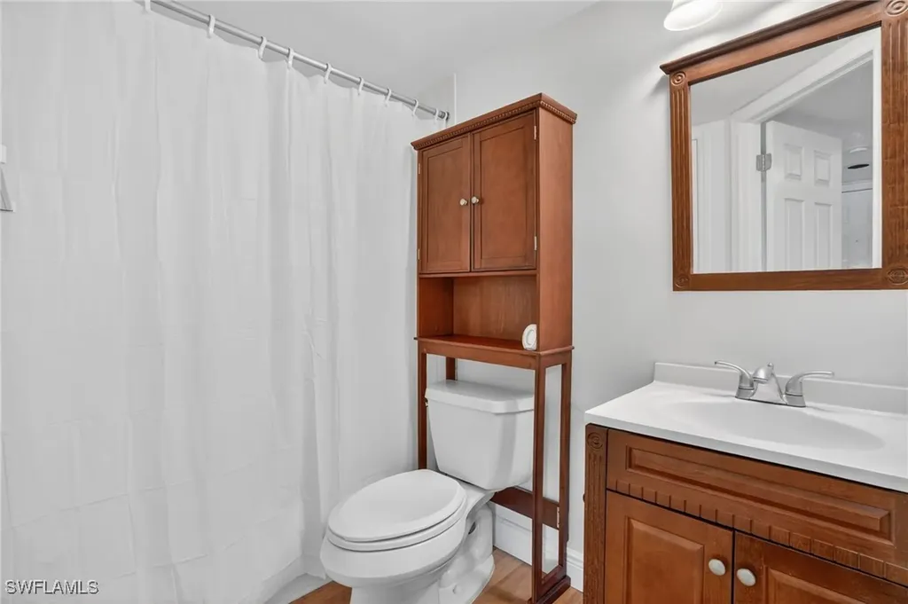 1165 Mainsail Drive Naples FL 34114