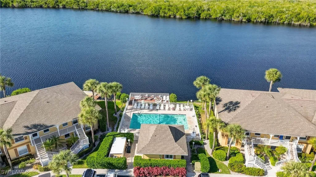 1165 Mainsail Drive Naples FL 34114