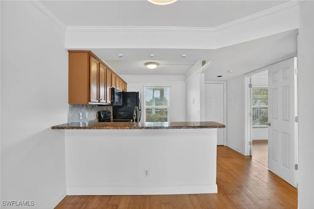 1165 Mainsail Drive Naples FL 34114