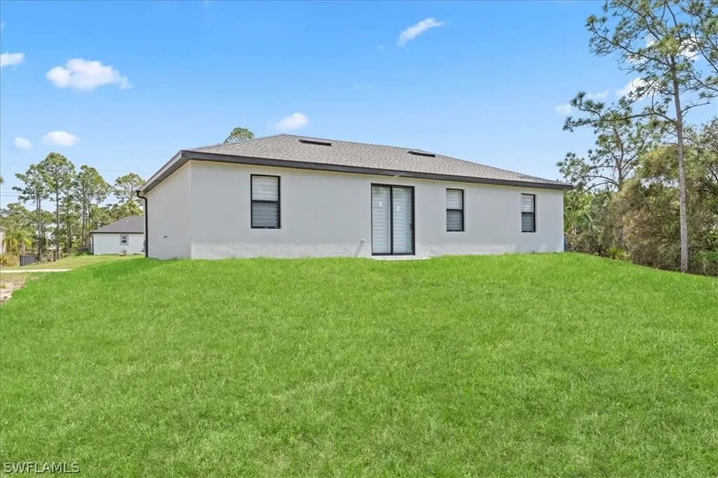 724 Drury Avenue Lehigh Acres FL 33974