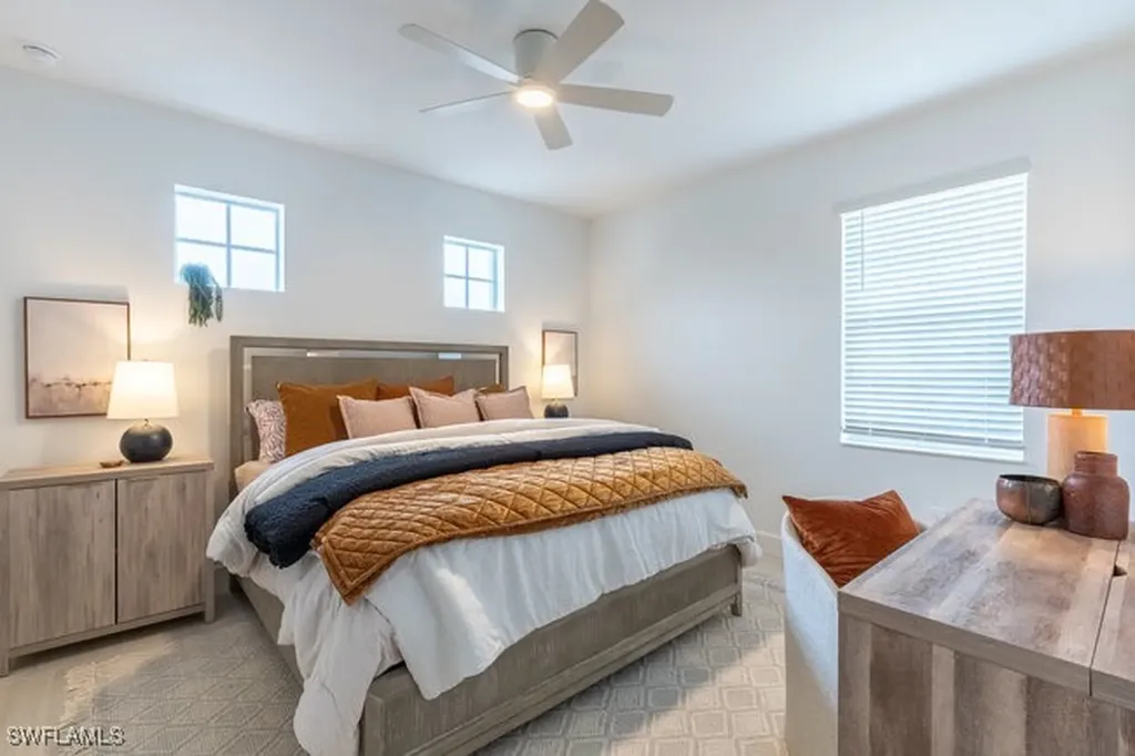 16907 Fairgrove Way Naples FL 34110