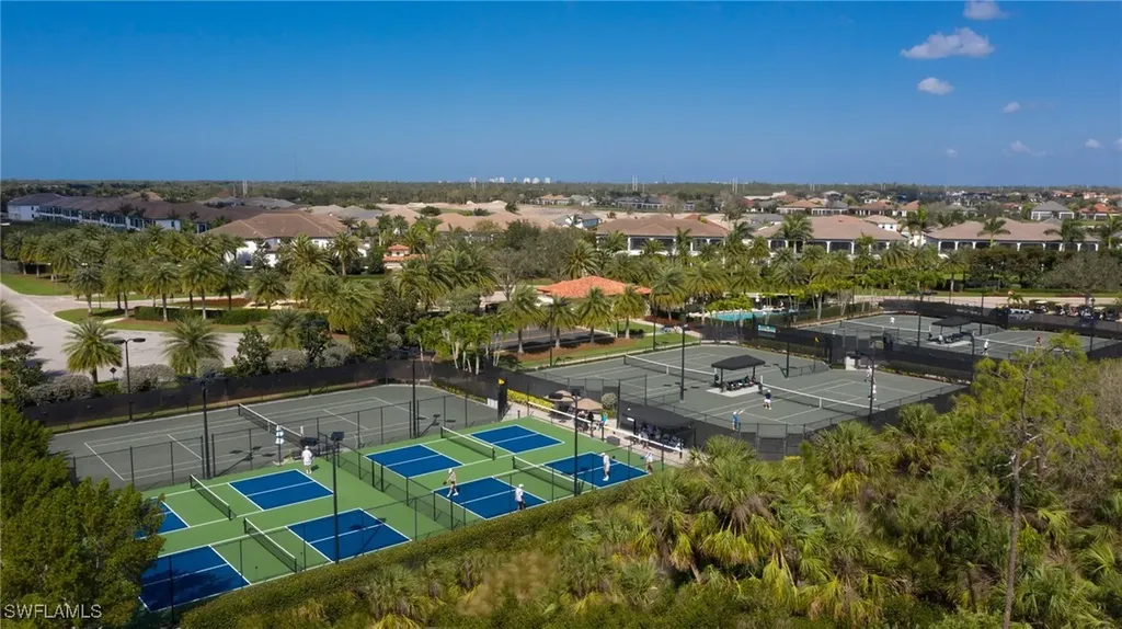 16907 Fairgrove Way Naples FL 34110