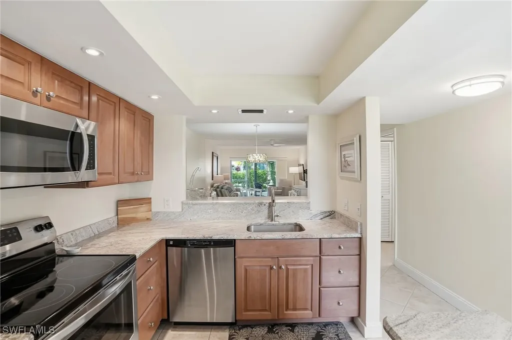 3150 Binnacle Drive Naples FL 34103