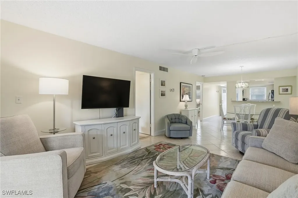 3150 Binnacle Drive Naples FL 34103