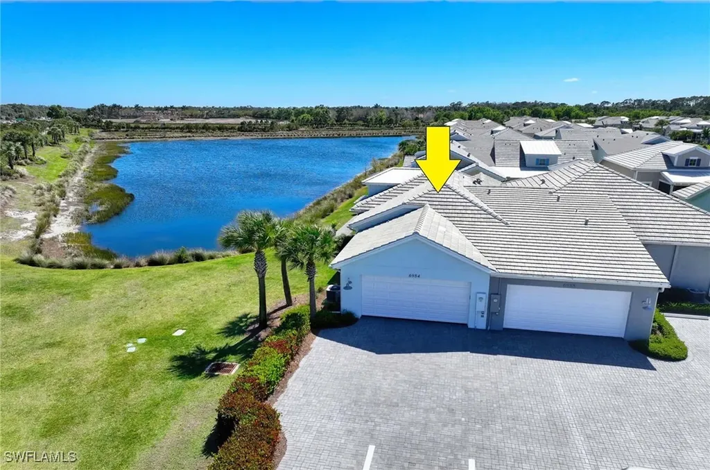 6984 Saona Court Naples FL 34113
