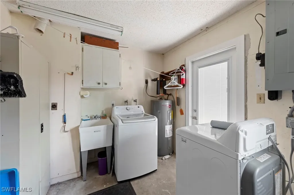 1013 Averly Street Fort Myers FL 33919