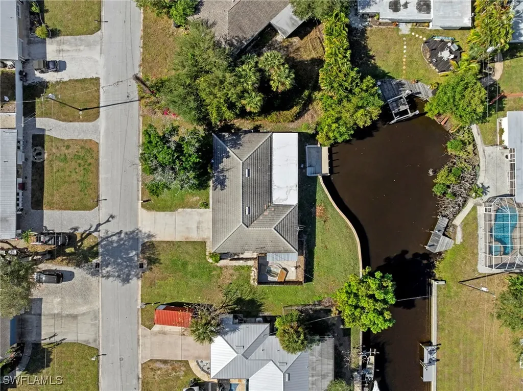 1013 Averly Street Fort Myers FL 33919