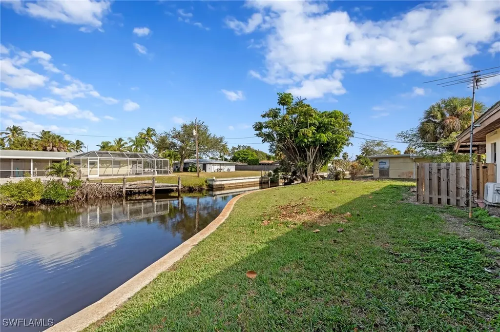 1013 Averly Street Fort Myers FL 33919