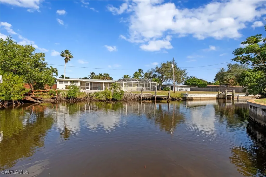 1013 Averly Street Fort Myers FL 33919
