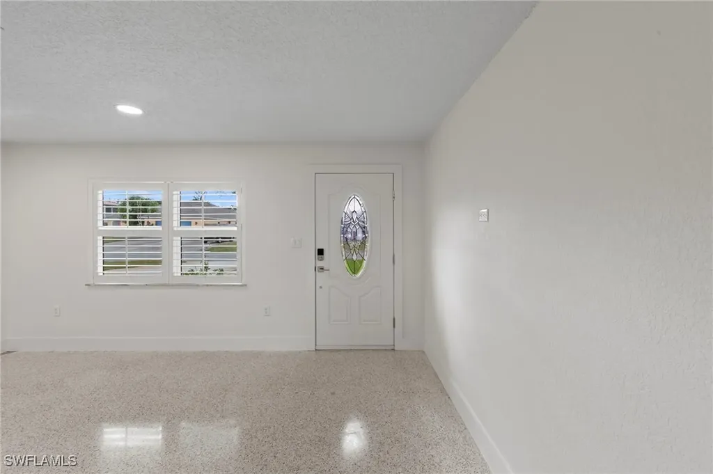 1013 Averly Street Fort Myers FL 33919