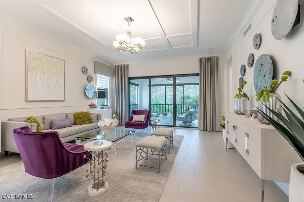 16382 Viansa Way Naples FL 34110