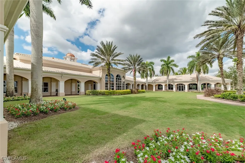 8595 Palermo Court Naples FL 34114