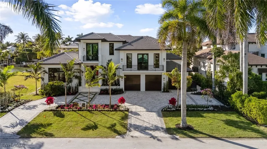 1990 7th Street S Naples FL 34102