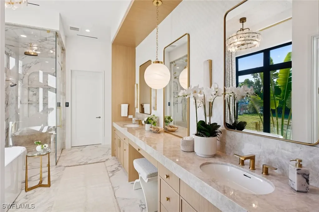 1990 7th Street S Naples FL 34102