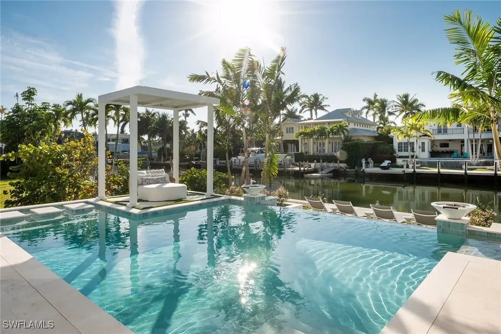 1990 7th Street S Naples FL 34102