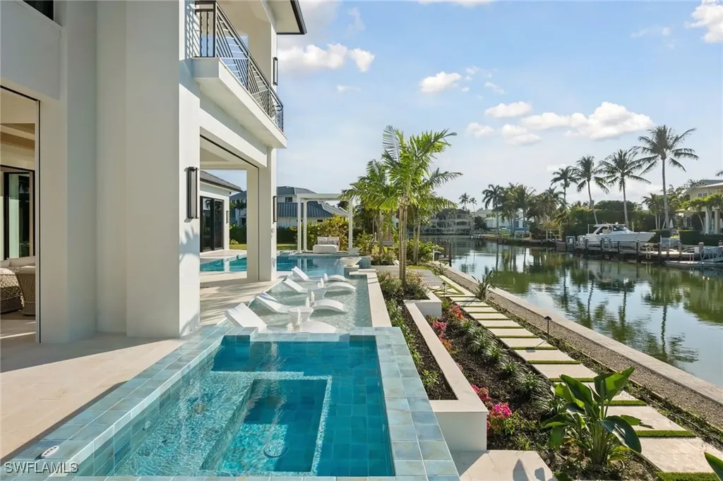 1990 7th Street S Naples FL 34102