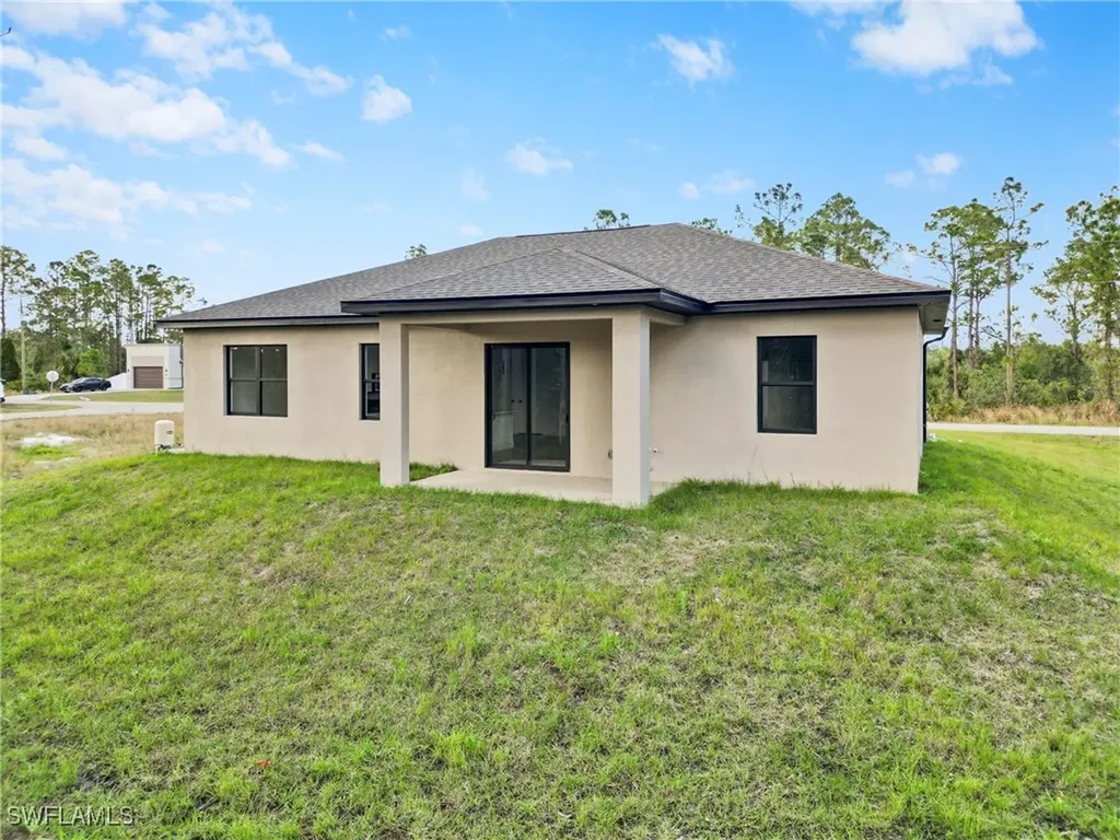 2717 20th Street W Lehigh Acres FL 33971